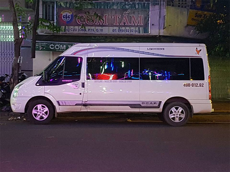 Xe limousine đi Đà lạt mất tầm 6 - 8 tiếng